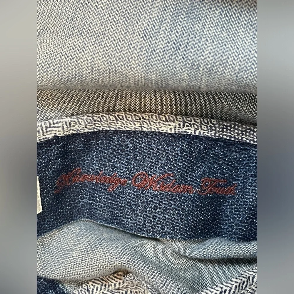 Robert Graham excellent